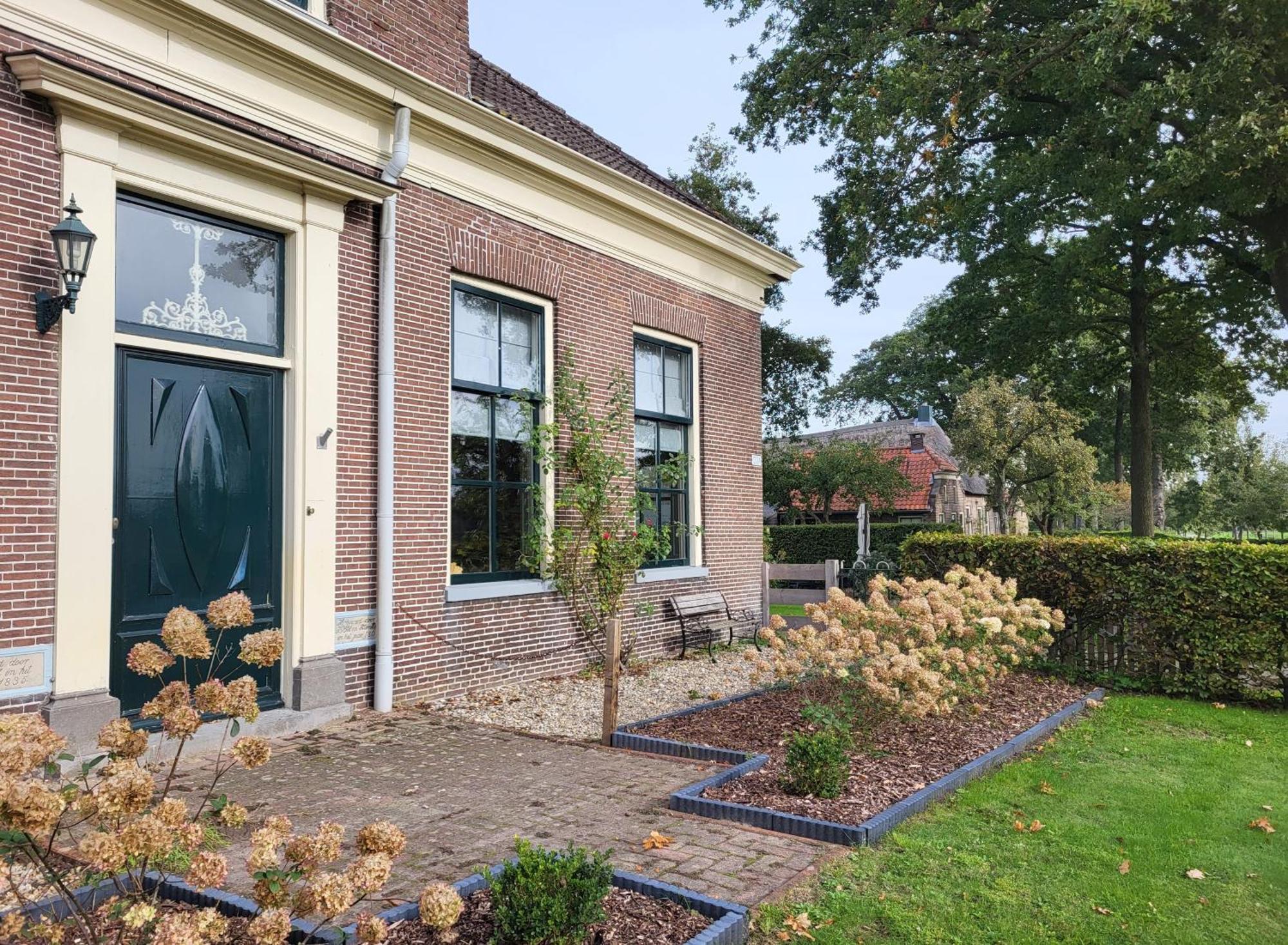 De Bloesemstee - Rustic Manor Farmhouse The Netherlands Ruinerwold Ngoại thất bức ảnh